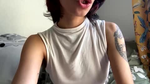 tinyhairycherry online show from 05-11-26, 10:29