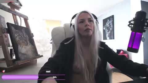 stage Kylie Sinner  brand CLITBAIT online show from 02-22-26, 12:36