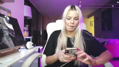 stage Kylie Sinner  brand CLITBAIT online show from 06-05-26, 03:02
