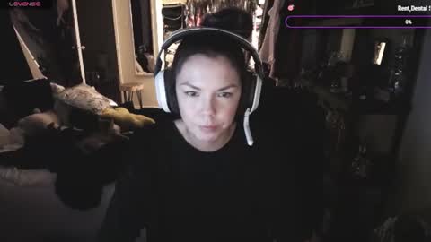 stage Kylie Sinner  brand CLITBAIT online show from 06-14-26, 02:24