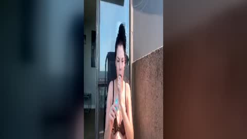 stage Kylie Sinner  brand CLITBAIT online show from 07-03-26, 03:51
