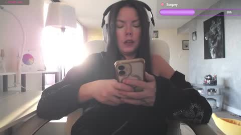stage Kylie Sinner  brand CLITBAIT online show from 07-09-26, 11:20