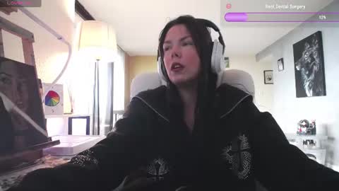 stage Kylie Sinner  brand CLITBAIT online show from 07-16-26, 09:10