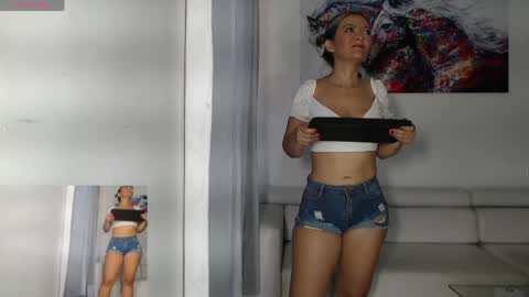 Miss Natty  online show from 04-30-26, 08:57