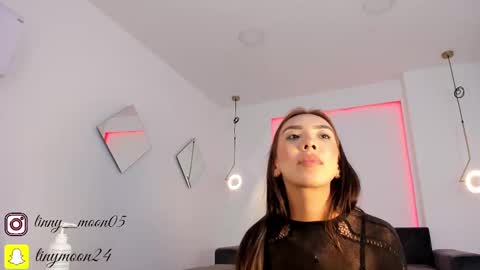 Luna  online show from 02-15-25, 05:17