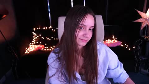 tinynataliee online show from 05-09-26, 07:35