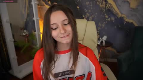 tinynataliee online show from 05-12-26, 08:28