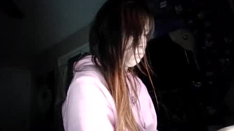 Snapshot of tinytittiexx chatting on 04-24-26, 02:30 tinytittiexx online show from 04-24-26, 02:30