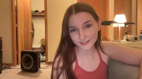 Tia online show from 10-03-25, 05:26