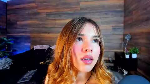 Snapshot of tinyw0nder chatting on 10-29-25, 09:49 Instagram tinyw0nder online show from 10-29-25, 09:49