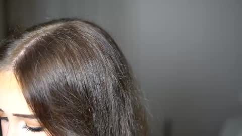 Lili online show from 11-22-25, 03:55