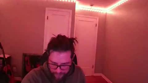 Snapshot of tippertonight chatting on 05-28-26, 05:38 tippertonight online show from 05-28-26, 05:38