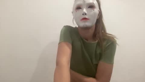 Snapshot of tipsytinkerbell chatting on 10-31-25, 07:26 Tinks online show from 10-31-25, 07:26