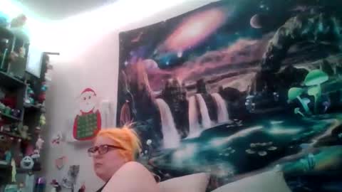 tipthekittenxo online show from 01-14-26, 04:40