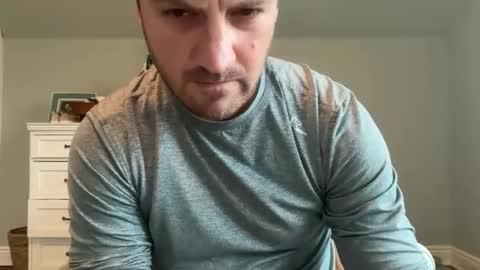 Snapshot of tiptop1088 chatting on 04-02-26, 06:05 tiptop1088 online show from 04-02-26, 06:05