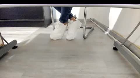 Anna online show from 09-14-25, 04:39