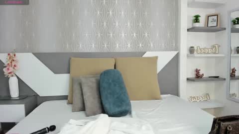 Tisha online show from 01-19-25, 08:19