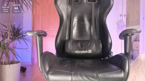 titioneloveee online show from 11-12-25, 04:46