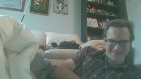 titlovercums online show from 12-17-25, 01:50