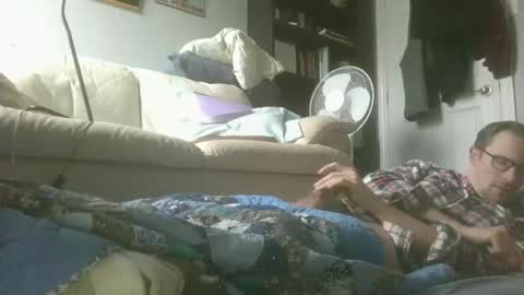 titlovercums online show from 05-11-26, 11:05