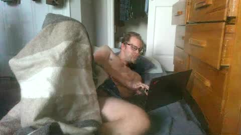 titlovercums online show from 06-23-26, 10:35
