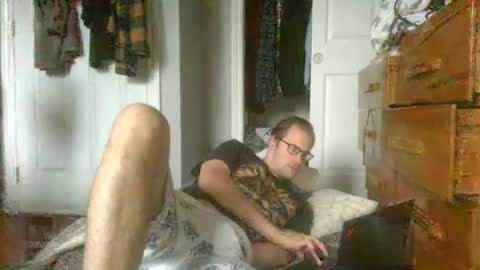 titlovercums online show from 06-26-26, 11:03