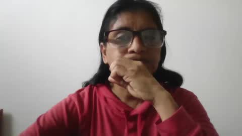 Ester online show from 01-27-25, 12:37