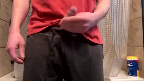 Snapshot of tittyzandbeer chatting on 02-11-25, 10:07 tittyzandbeer online show from 02-11-25, 10:07