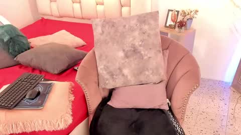 Tivizay online show from 02-09-25, 05:11