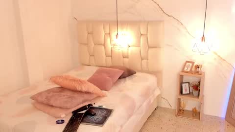 Tivizay online show from 03-07-25, 02:34