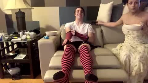 tjfemboi5641 online show from 10-06-25, 01:19