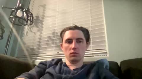 Snapshot of tlayne410 chatting on 12-19-25, 10:22 tlayne410 online show from 12-19-25, 10:22