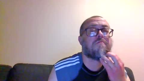 tmangan28 online show from 06-11-26, 02:53