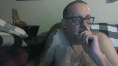 Vols online show from 02-04-25, 01:02