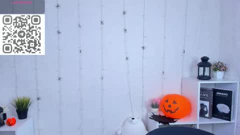 2 GMT Mo Tu We Th Fr 10am-4am online show from 10-30-25, 10:10