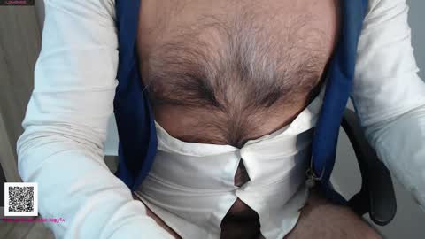 Leonel online show from 12-21-25, 06:04