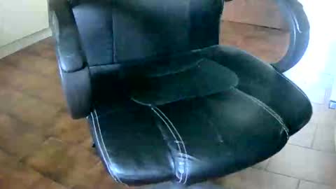 Tobiko online show from 01-26-25, 03:58