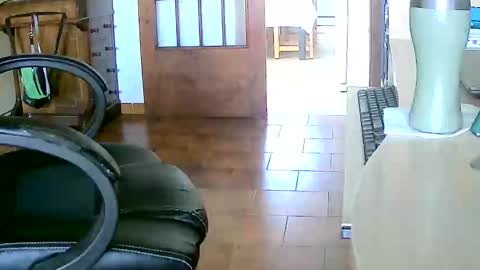 Tobiko online show from 02-11-25, 09:20