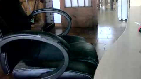 Tobiko online show from 10-29-25, 02:19