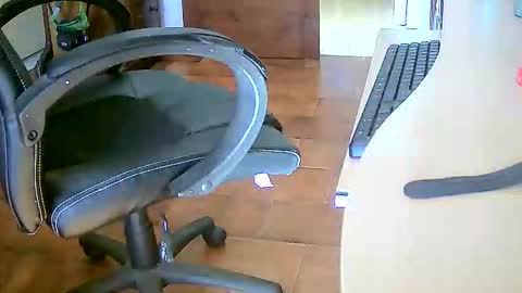 Tobiko online show from 11-29-25, 01:58