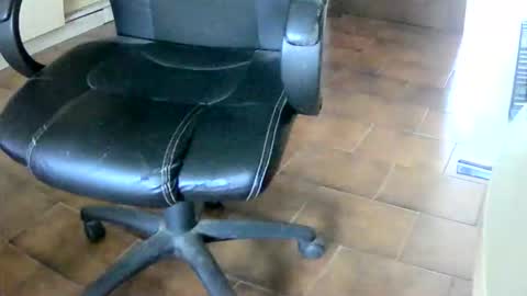 Tobiko online show from 02-28-26, 03:24