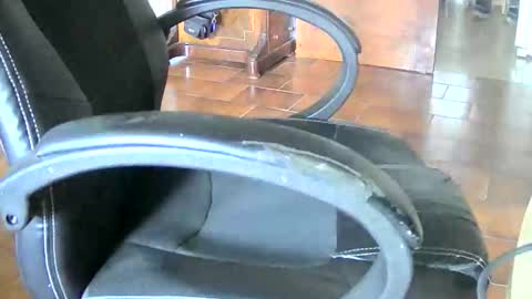 Snapshot of tobikoyuzu chatting on 04-10-26, 02:22 Tobiko online show from 04-10-26, 02:22
