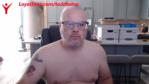 Snapshot of toddbator chatting on 06-22-26, 12:24 Todd Bator online show from 06-22-26, 12:24