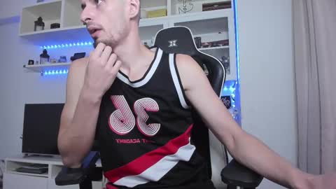 Todd online show from 09-25-25, 06:39