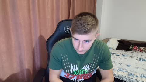 todhorny987 online show from 12-12-24, 09:08