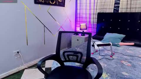 Snapshot of todoroki_g chatting on 10-14-25, 12:28 todoroki_g online show from 10-14-25, 12:28