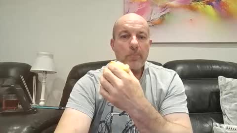 Snapshot of toerag69 chatting on 10-26-25, 08:59 toerag69 online show from 10-26-25, 08:59