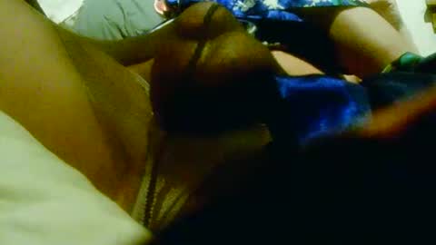 Love2sucNylonToes online show from 03-21-26, 11:48