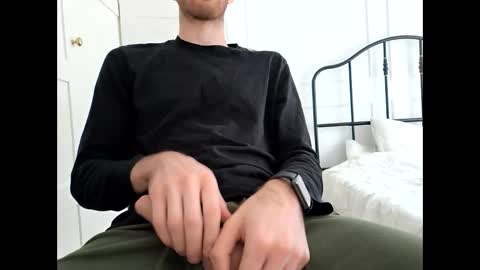 Snapshot of toja112 chatting on 02-06-25, 01:10 Martin online show from 02-06-25, 01:10