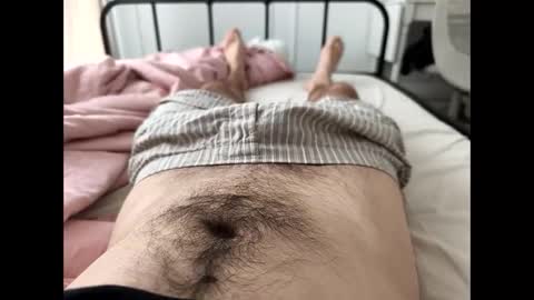 Snapshot of toja112 chatting on 11-09-25, 09:51 Martin online show from 11-09-25, 09:51